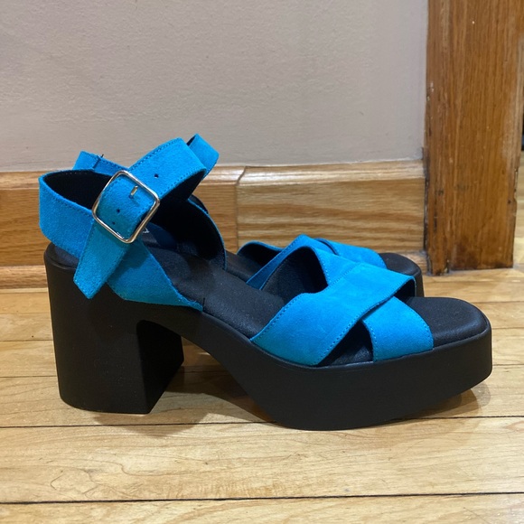 Blue This Is Our Other Line Casita Platform Sandals - Picture 2 of 9